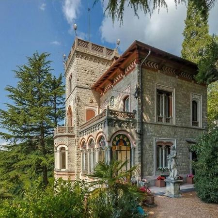 Il Parco E Gli Affreschi Leilighet Varese Eksteriør bilde
