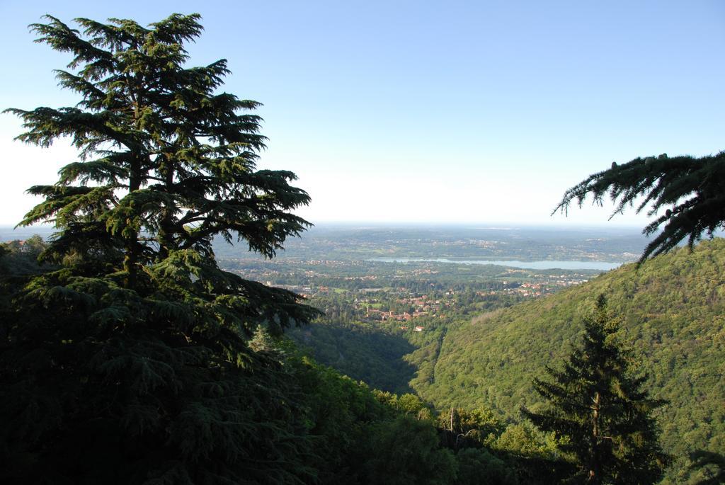 Il Parco E Gli Affreschi Leilighet Varese Eksteriør bilde
