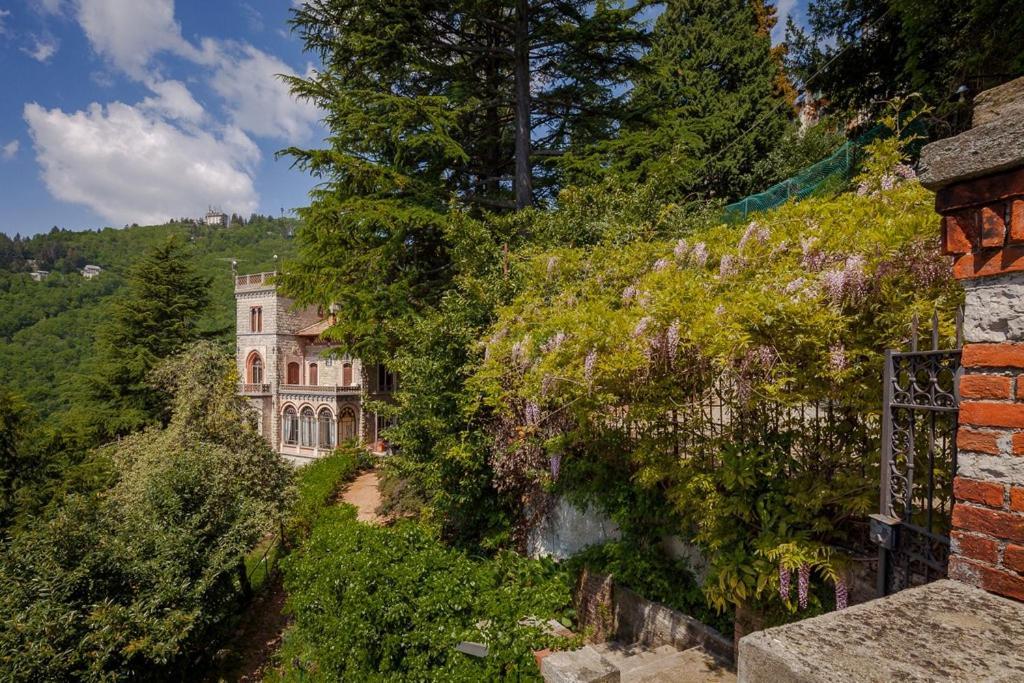 Il Parco E Gli Affreschi Leilighet Varese Eksteriør bilde